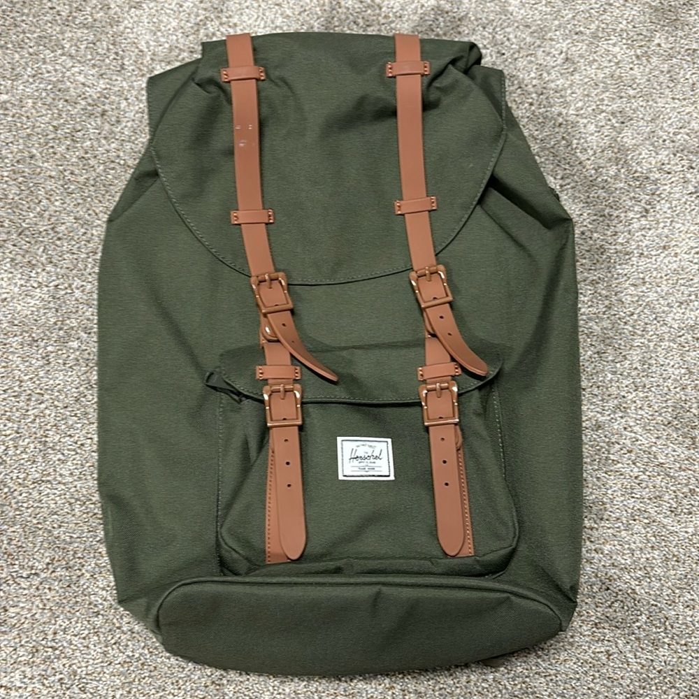Herschel Supply Co. Green Backpack
